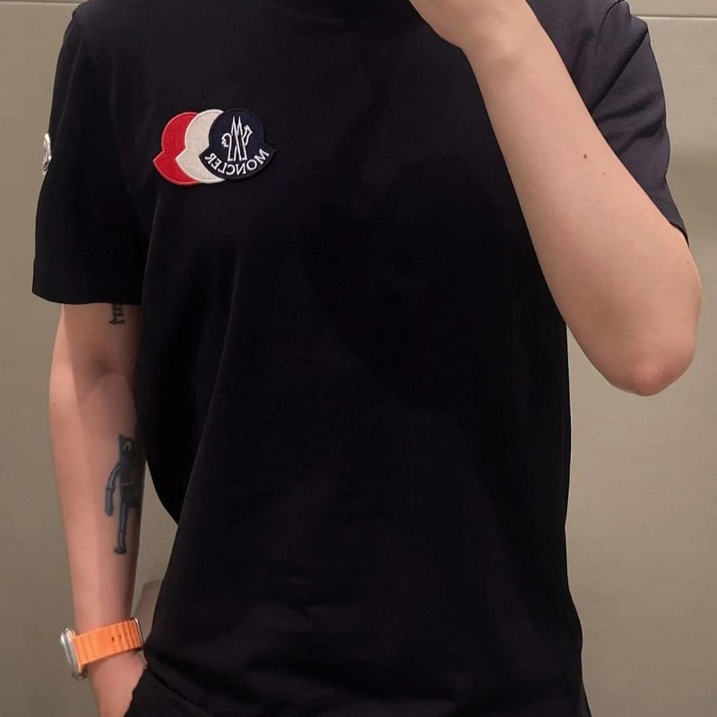 💎Han's house精品服飾💎moncler 立體 LOGO 短 T 短袖 T恤 原價15600-7