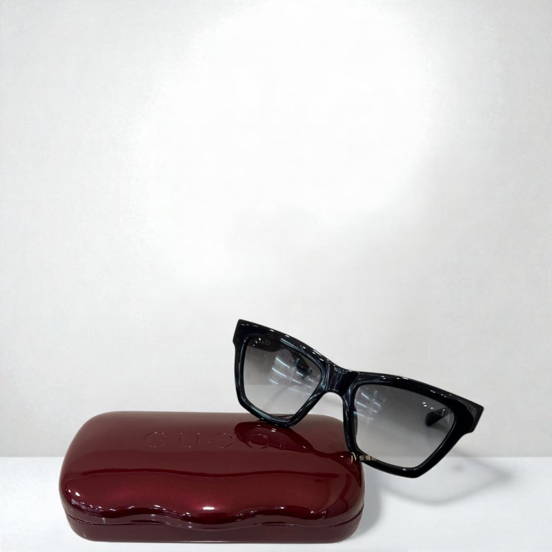 Gucci GG1714S雙G金色LOGO黑色墨鏡-0