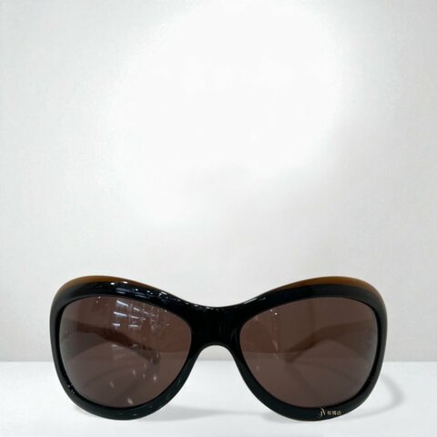 Chanel 棕黑拚米色菱格紋金色雙C墨鏡