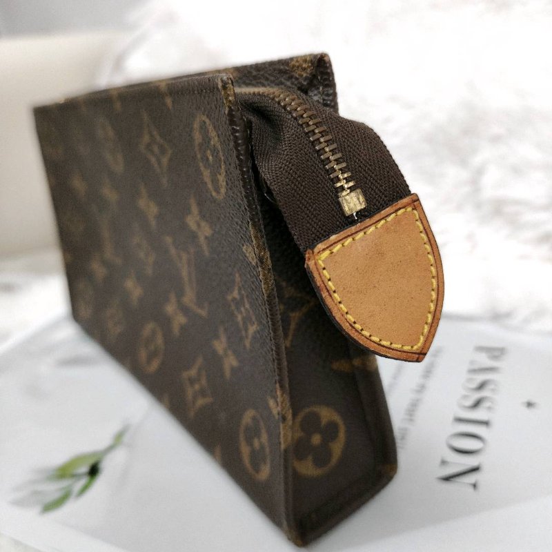 LV 老花鏈條包 (缺鏈條)-2