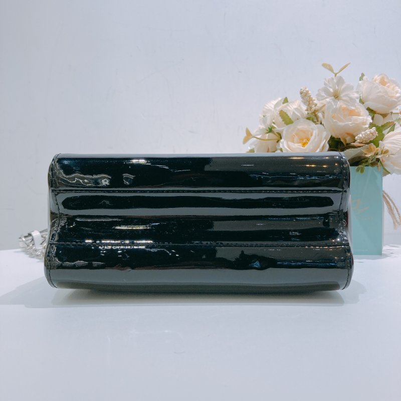 TW4628 Louis Vuitton 路易威登 Twist 小號 黑漆皮 白花 Twist PM Shoulder Bag Black-4