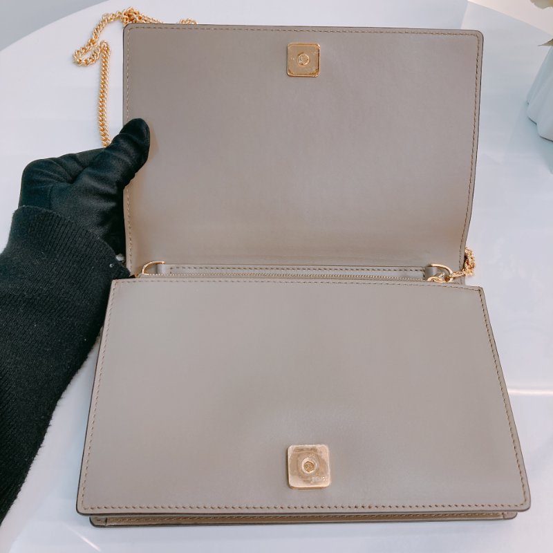 MS0479 Fendi 芬迪 鏈條錢包 牛皮 棕色 啡色 金扣 Roma Wallet On Chain Calfskin Brown x GHW-11