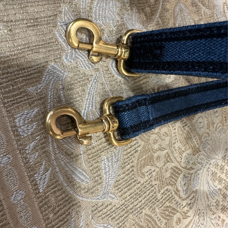 Dior 藍單寧緹花霧金釦手提斜背Mini托特包-9