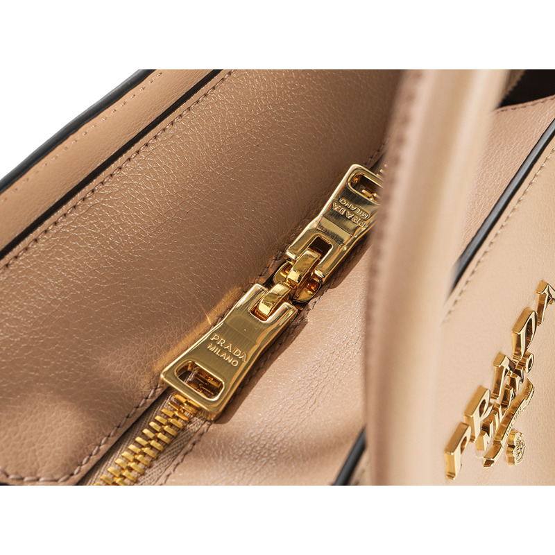 PRADA 25SS 女士手提包-16