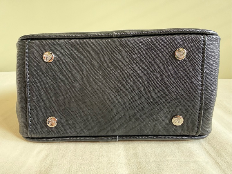 Vivienne Westwood Yasmine Small 黑色 手提包|近新閒置|附購買證明-7