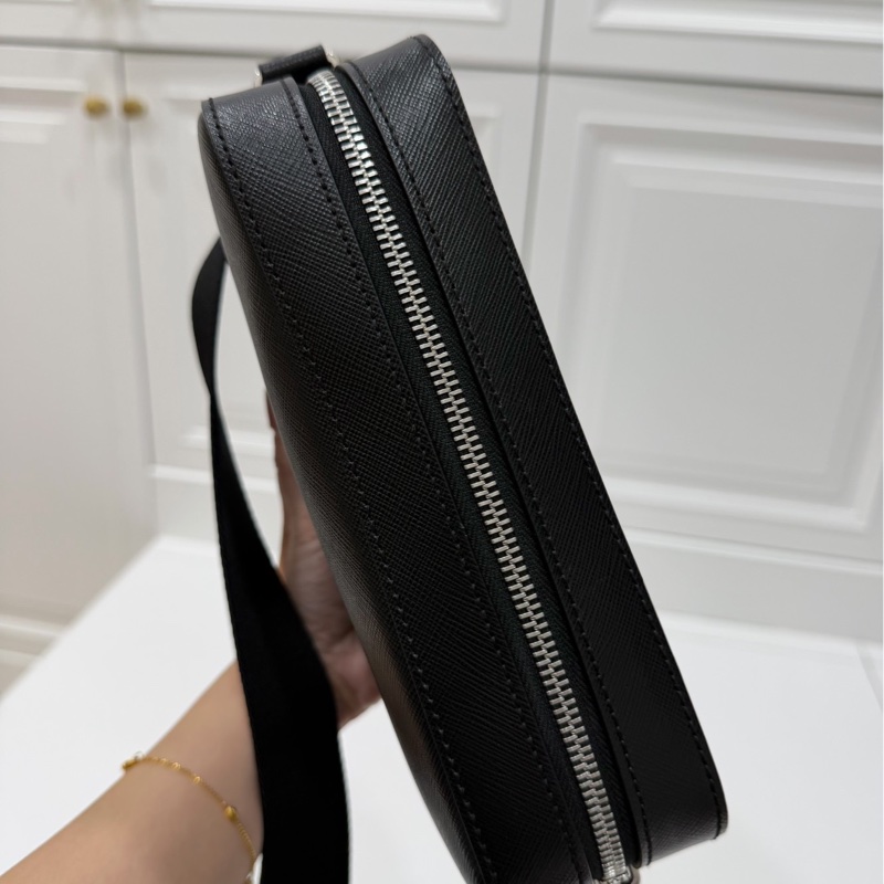 montblanc 萬寶龍 黑色 郵差包 斜背包 側背包 肩背包-12