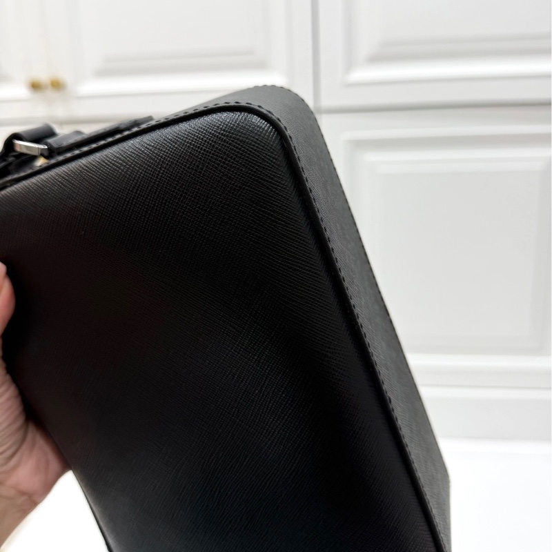 montblanc 萬寶龍 黑色 郵差包 斜背包 側背包 肩背包-16