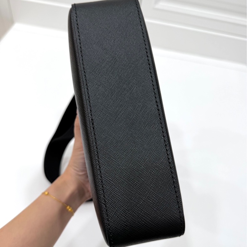 montblanc 萬寶龍 黑色 郵差包 斜背包 側背包 肩背包-18