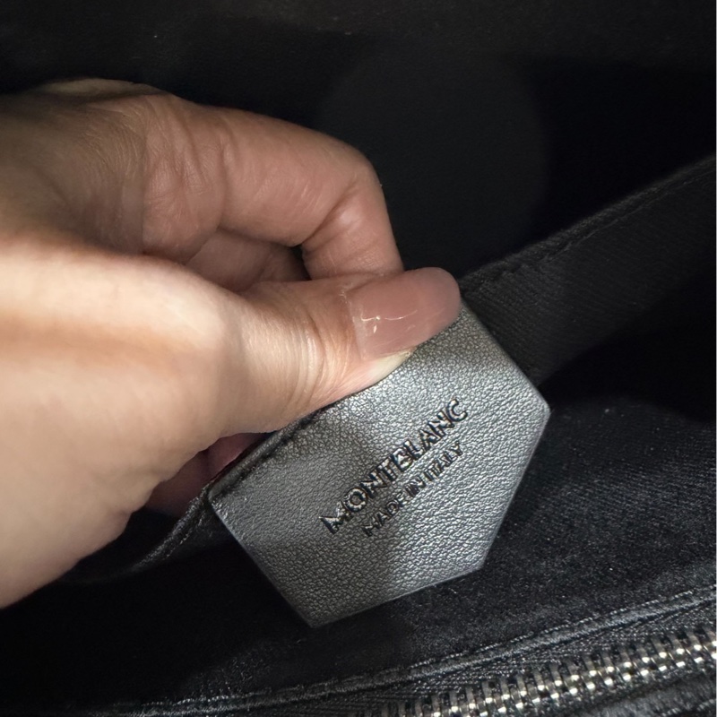 montblanc 萬寶龍 黑色 郵差包 斜背包 側背包 肩背包-25