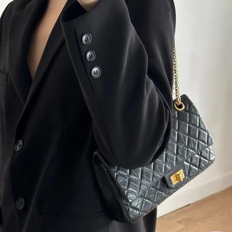 CHANEL - 黑色復古金釦2.55 Handbag-4