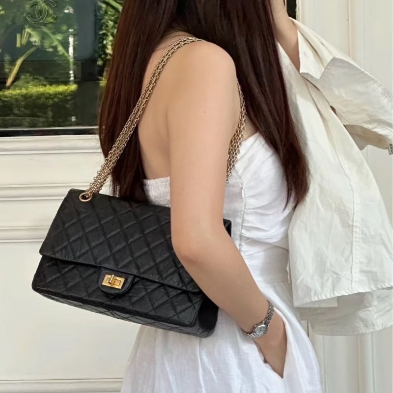 CHANEL - 黑色復古金釦2.55 Handbag-6