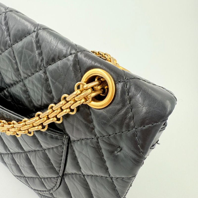 CHANEL - 黑色復古金釦2.55 Handbag-16