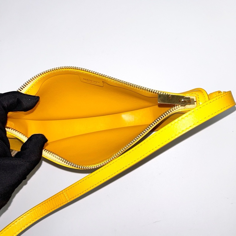 BURBERRY黃色Shield鈴鐺包24*12*6 98新配件塵袋-2