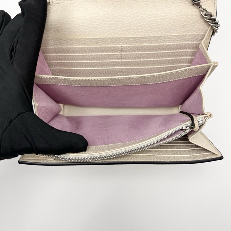 GUCCI 白色鑽扣酒神woc鏈條肩背斜背包20*14*4 98新配件塵袋-2