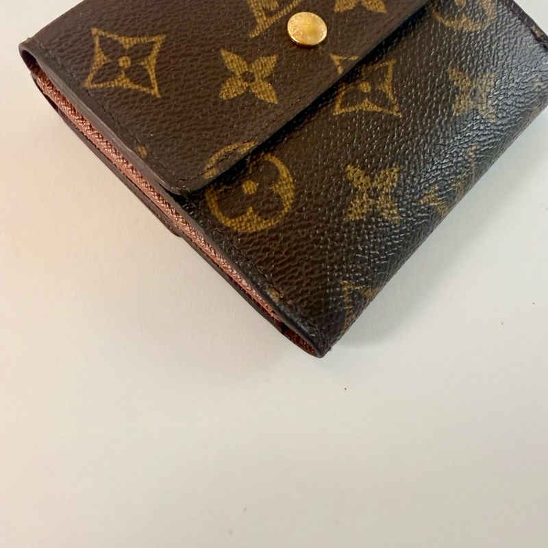 ✔️LV Louis Vuitton 路易威登 Monogram M61652 原花金扣三折零錢短夾-5