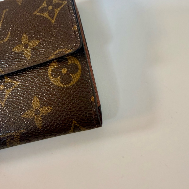 ✔️LV Louis Vuitton 路易威登 Monogram M61652 原花金扣三折零錢短夾-12