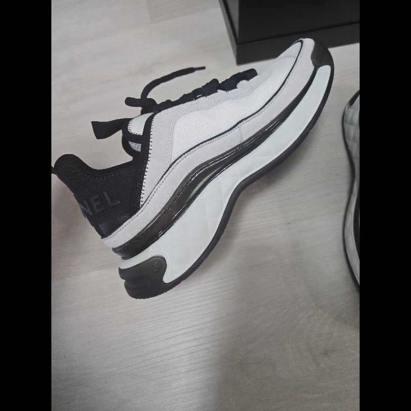 Chanel 香奈兒 經典黑白熊貓配色運動鞋 內增高-11