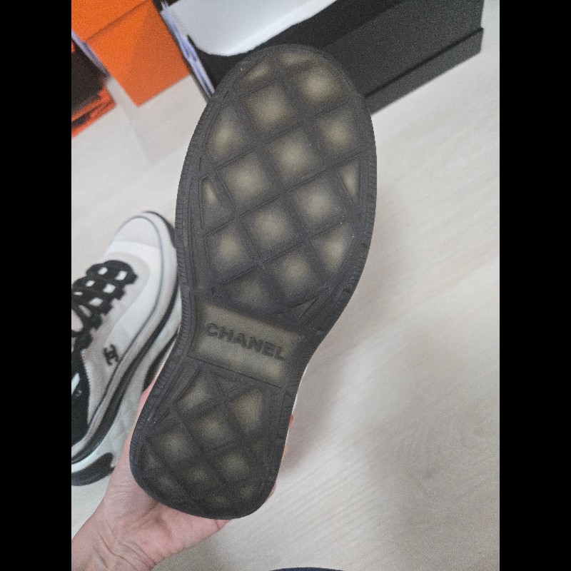 Chanel 香奈兒 經典黑白熊貓配色運動鞋 內增高-23