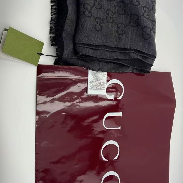 古馳經典老花圍巾-0