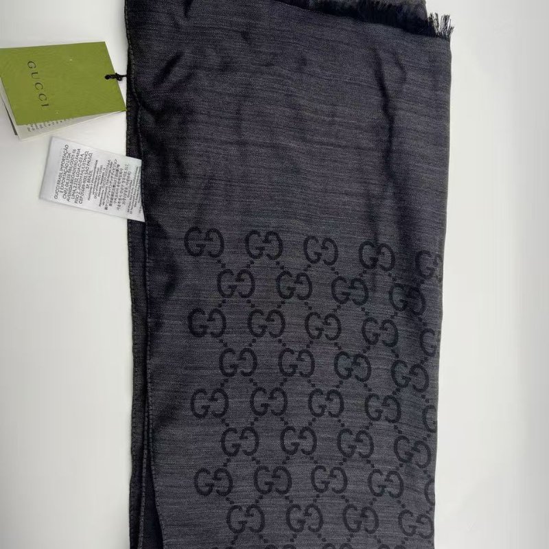 古馳經典老花圍巾-1