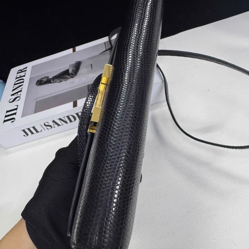 Hermes  黑金蜥蜴皮 Constance long to go 愛馬仕 康康底長20黑色 蜥蜴皮 B刻（23年產）金扣-3