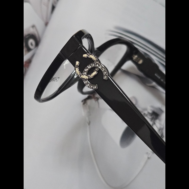 Chanel 香奈兒 皮穿鍊 鑽 抗uv黑框平光眼鏡 素顏神器-12