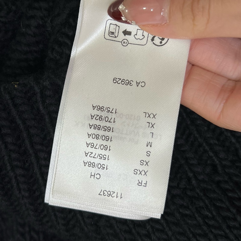 Louis Vuitton  LV 24SS撞色高領針織毛衣 Twice 娜璉同款-16