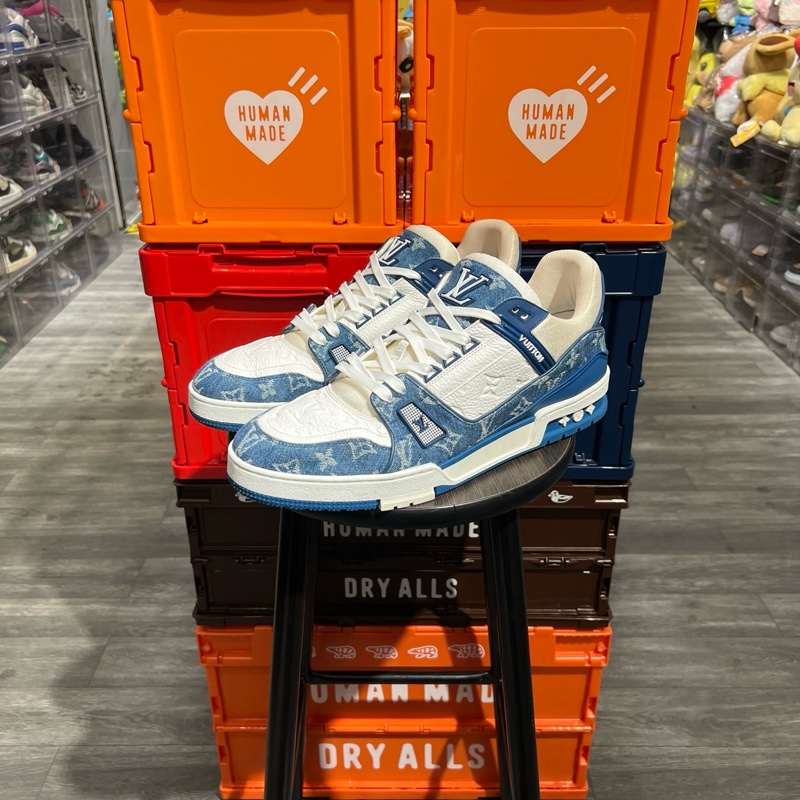 Lv trainer 藍牛仔Uk12-0
