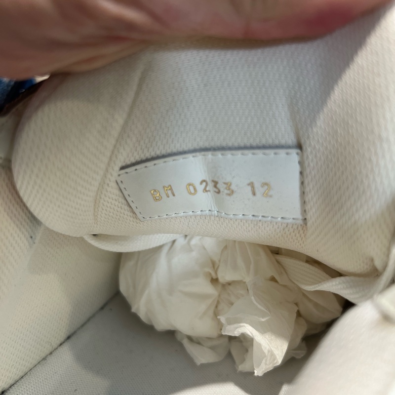 Lv trainer 藍牛仔Uk12-12