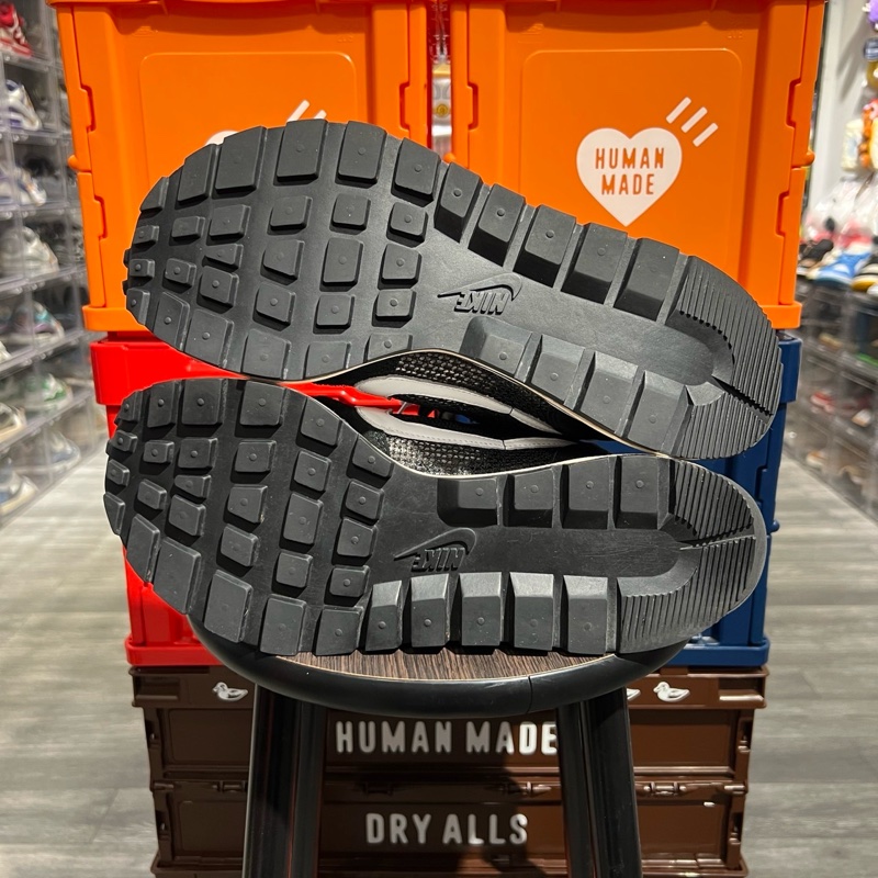 Sacai vaporwaffle 黑白Us9.5-5