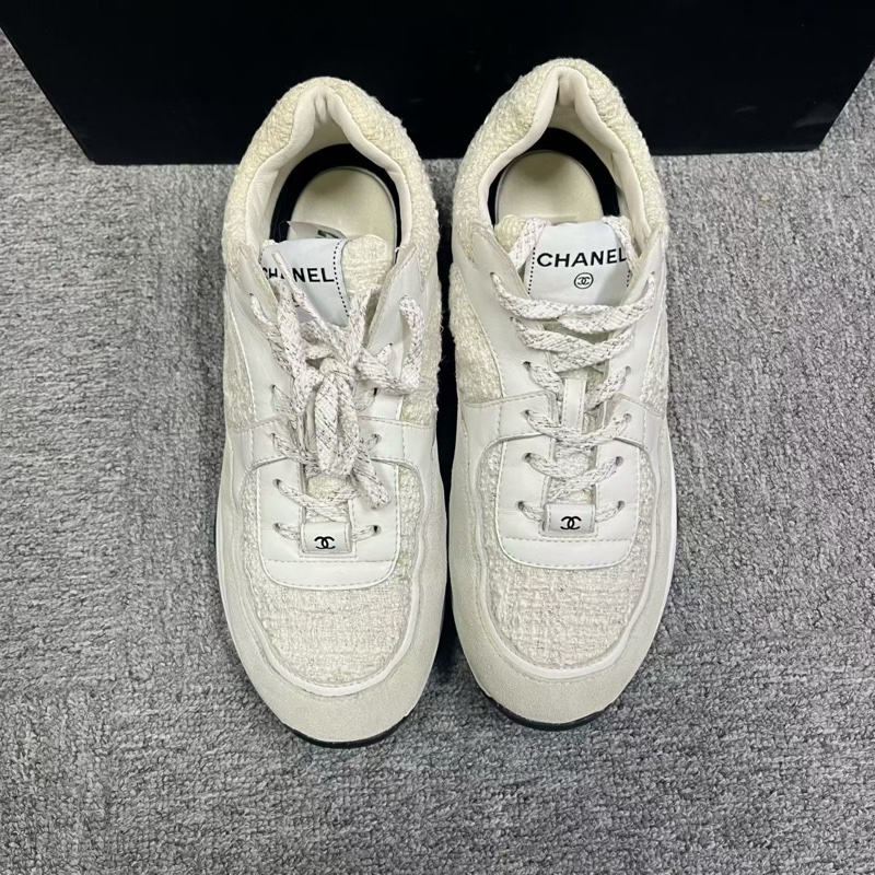 【chanel】 最新款白色皮革徽標系帶低幫運動休閒鞋 Size:41-0