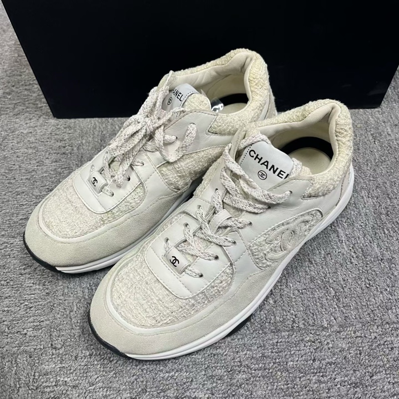 【chanel】 最新款白色皮革徽標系帶低幫運動休閒鞋 Size:41-6