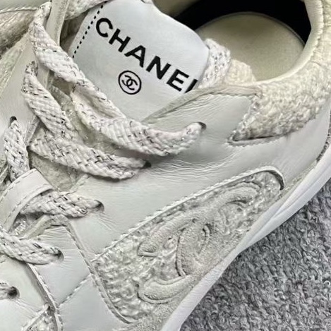 【chanel】 最新款白色皮革徽標系帶低幫運動休閒鞋 Size:41-11
