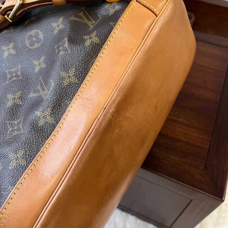 Lv 中古老花大號雙肩包-6