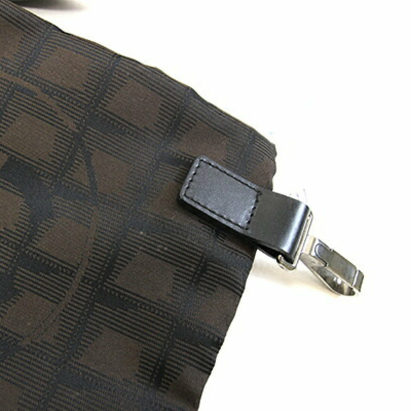 香奈兒新款旅行系列手袋 A26156 棕色尼龍帆布皮革肩背包（女款）-6