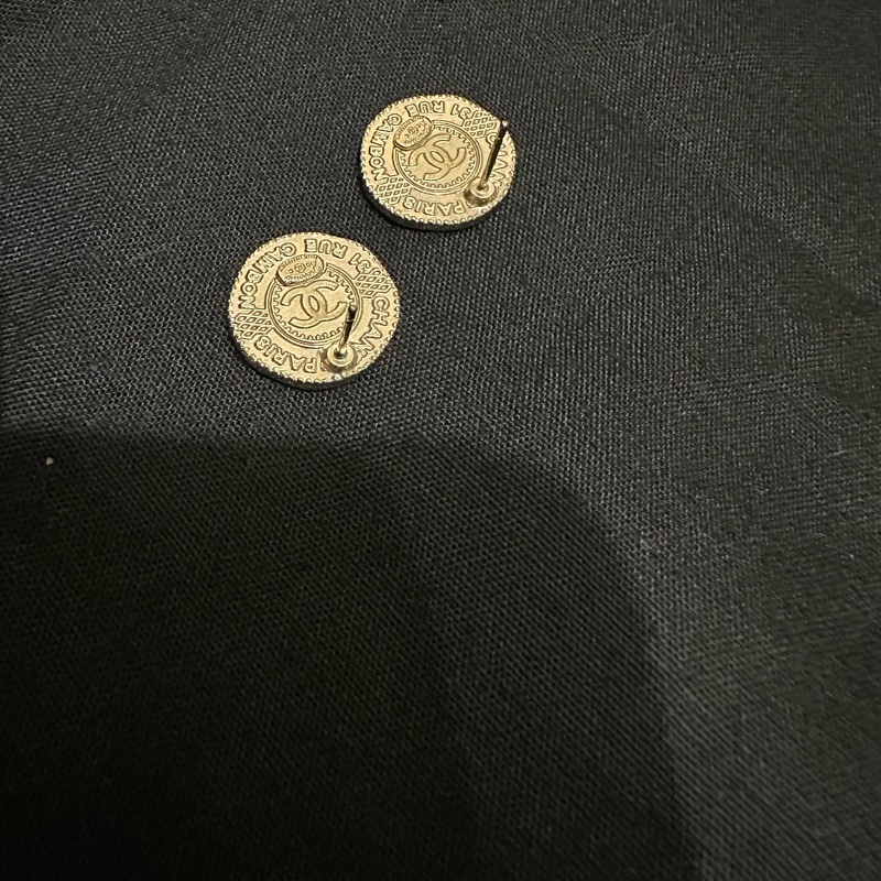 CHANEL 仿舊錢幣耳環-9
