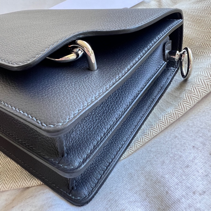 降價！近全新Hermès mini Roulis 豬鼻子-9