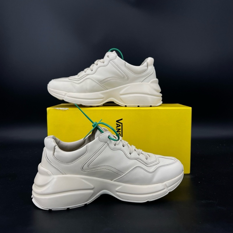 95新GUCCI古馳 Rhyton 象牙白 碼數 37.5 無附件-5