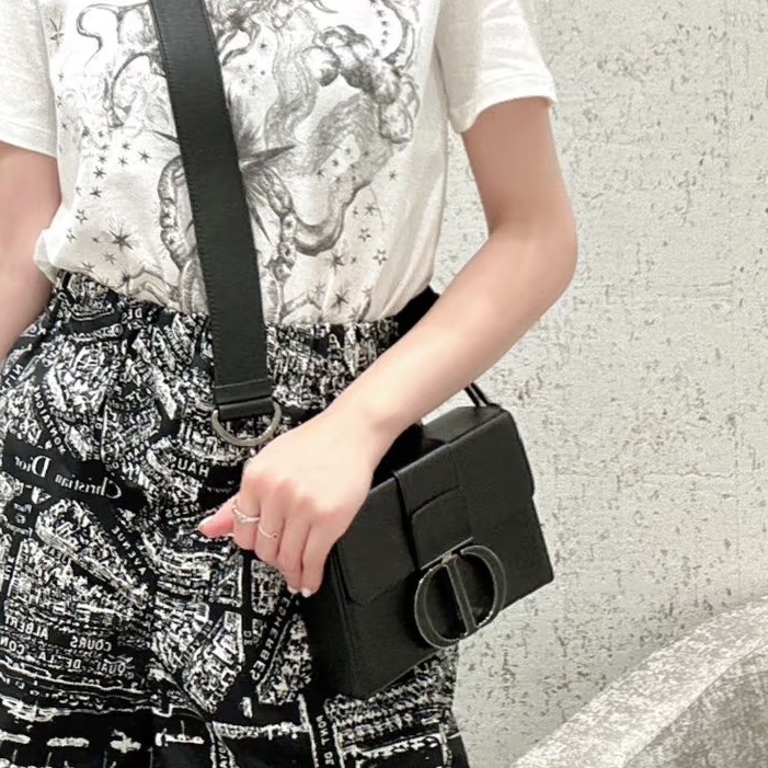 質感必收款✨99新Dior迪奧全黑霧面牛皮蒙田30Box盒子包單肩斜挎包-5