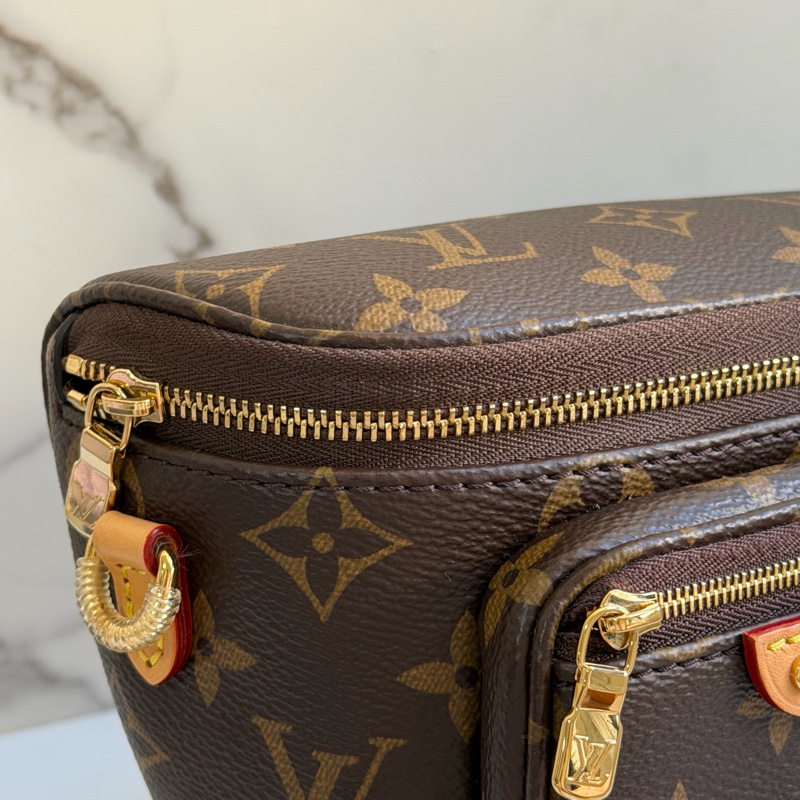 🎆迎新年只要$56,800🔥LV Mini Bumbag M82335 晶片款 （99新）-10