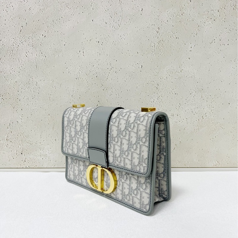 Dior Montaigne 30-2