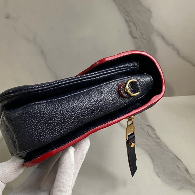 🎆迎新年只要$50,000 LV M44071 Pochette Métis郵差包 午夜藍｜萬年不敗｜低調深藍｜空間滿足｜送禮自用｜氣質滿滿|保證正品｜安心購鑒定-4