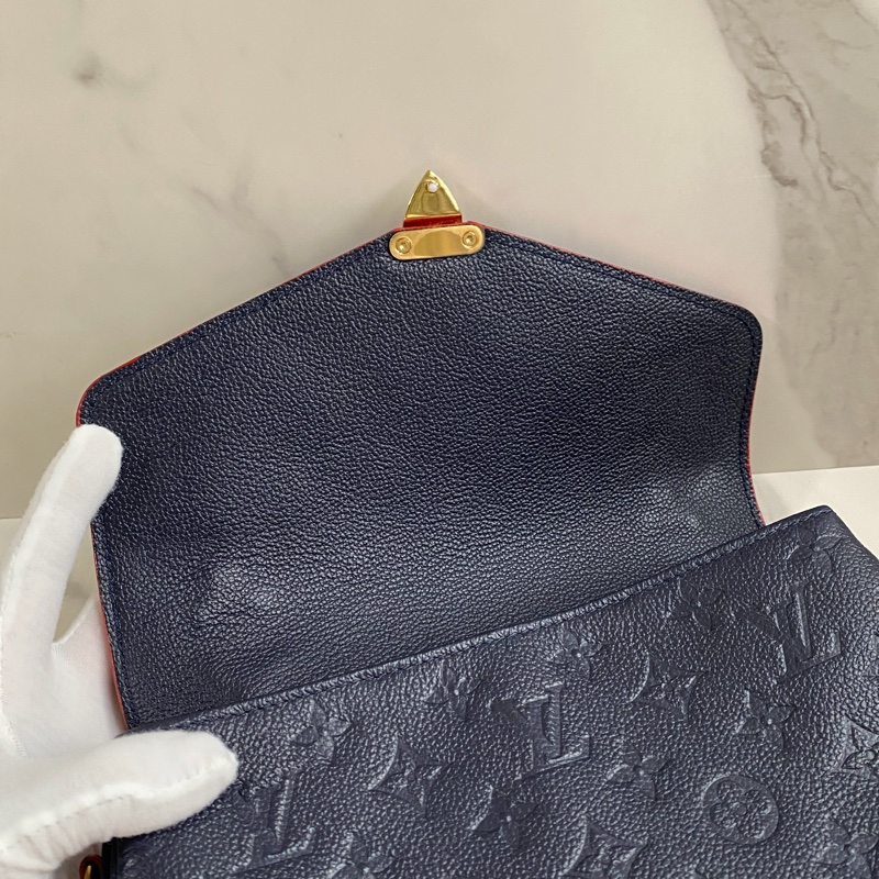 🎆迎新年只要$50,000 LV M44071 Pochette Métis郵差包 午夜藍｜萬年不敗｜低調深藍｜空間滿足｜送禮自用｜氣質滿滿|保證正品｜安心購鑒定-14