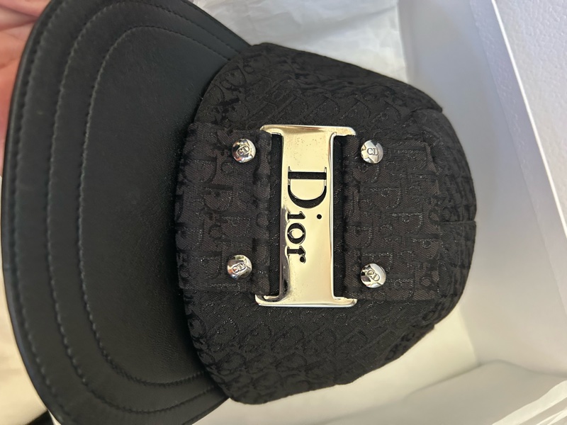 Dior （Punk 黑亮金銀絲D logo圖騰+皮革）棒球帽👩🏻‍🦰稀有款；美品-1