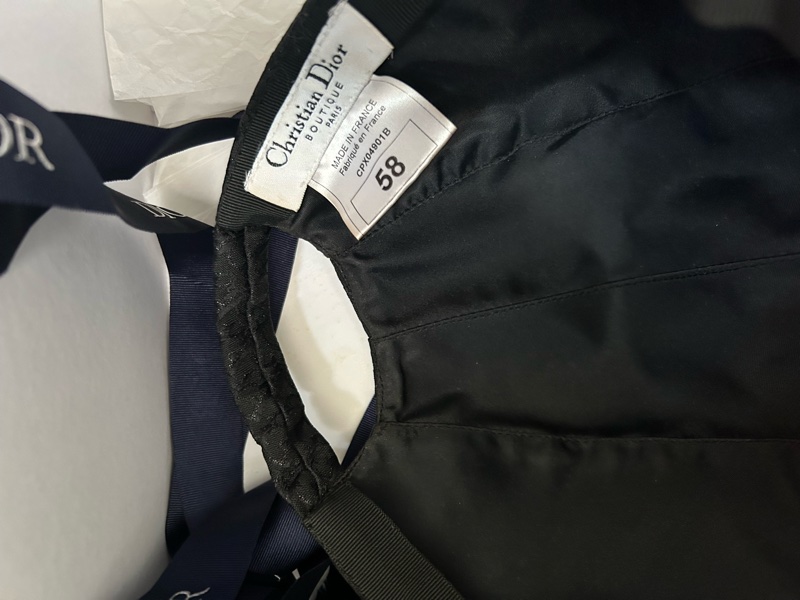 Dior （Punk 黑亮金銀絲D logo圖騰+皮革）棒球帽👩🏻‍🦰稀有款；美品-2