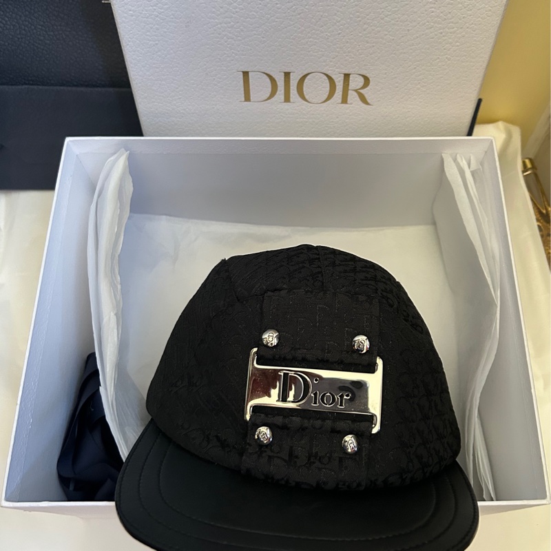 Dior （Punk 黑亮金銀絲D logo圖騰+皮革）棒球帽👩🏻‍🦰稀有款；美品-15