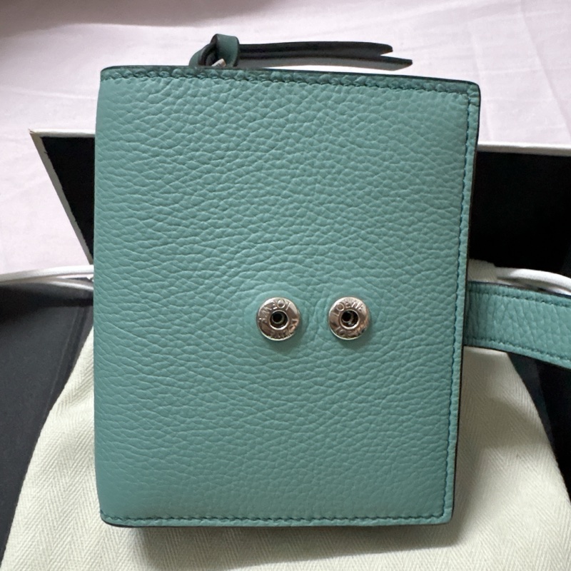 Loewe柔軟粒面小牛皮小型拉鍊短錢包-8