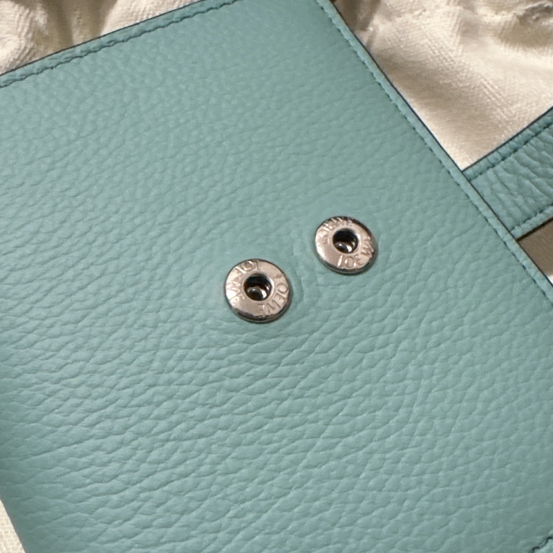 Loewe柔軟粒面小牛皮小型拉鍊短錢包-9