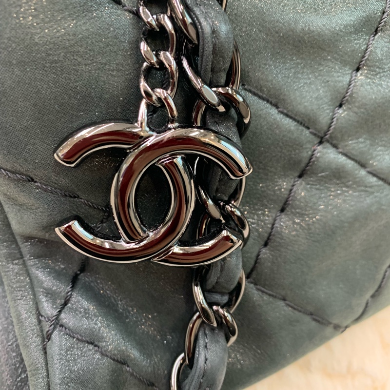 CHANEL 墨綠鏈條單肩包  XC028-8