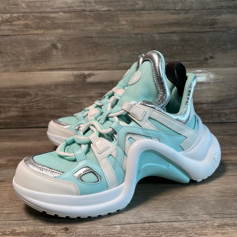 LV Louis VUITTON Archlight 拱橋 老爹鞋 薄荷綠 蒂芙尼綠 39碼，99新-0